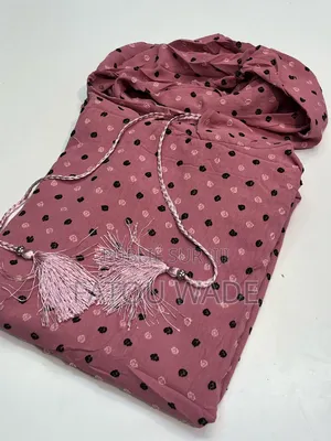 Photo - Robe De Priére