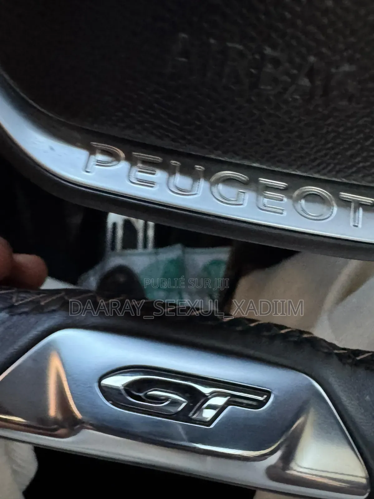 PEUGEOT 3008 2018 Noir