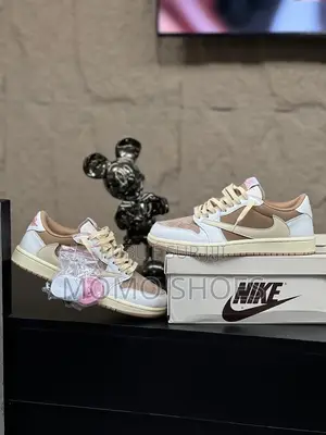 Jordan Low Travis Scott Low Og