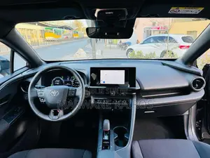 Toyota C-HR 2024 Noir