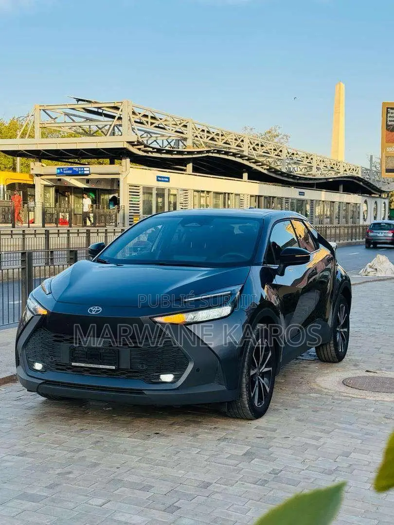 Toyota C-HR 2024 Noir