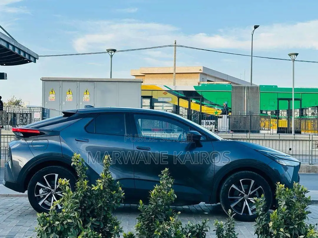 Toyota C-HR 2024 Noir