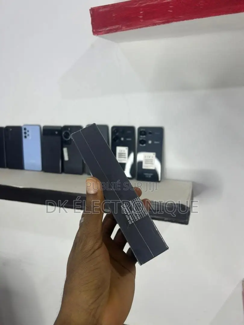 New Samsung Galaxy S21 Ultra 5G 128 GB Noir