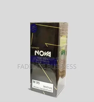 Photo - Des Parfums De Luxes Très Classiques