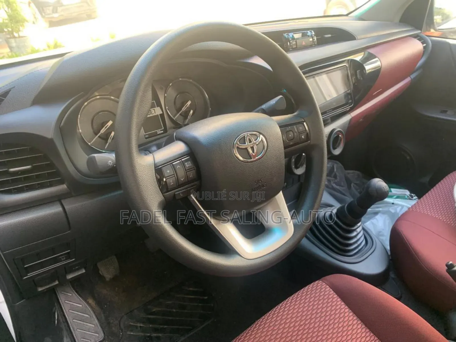 Toyota Hilux 2024 Blanc