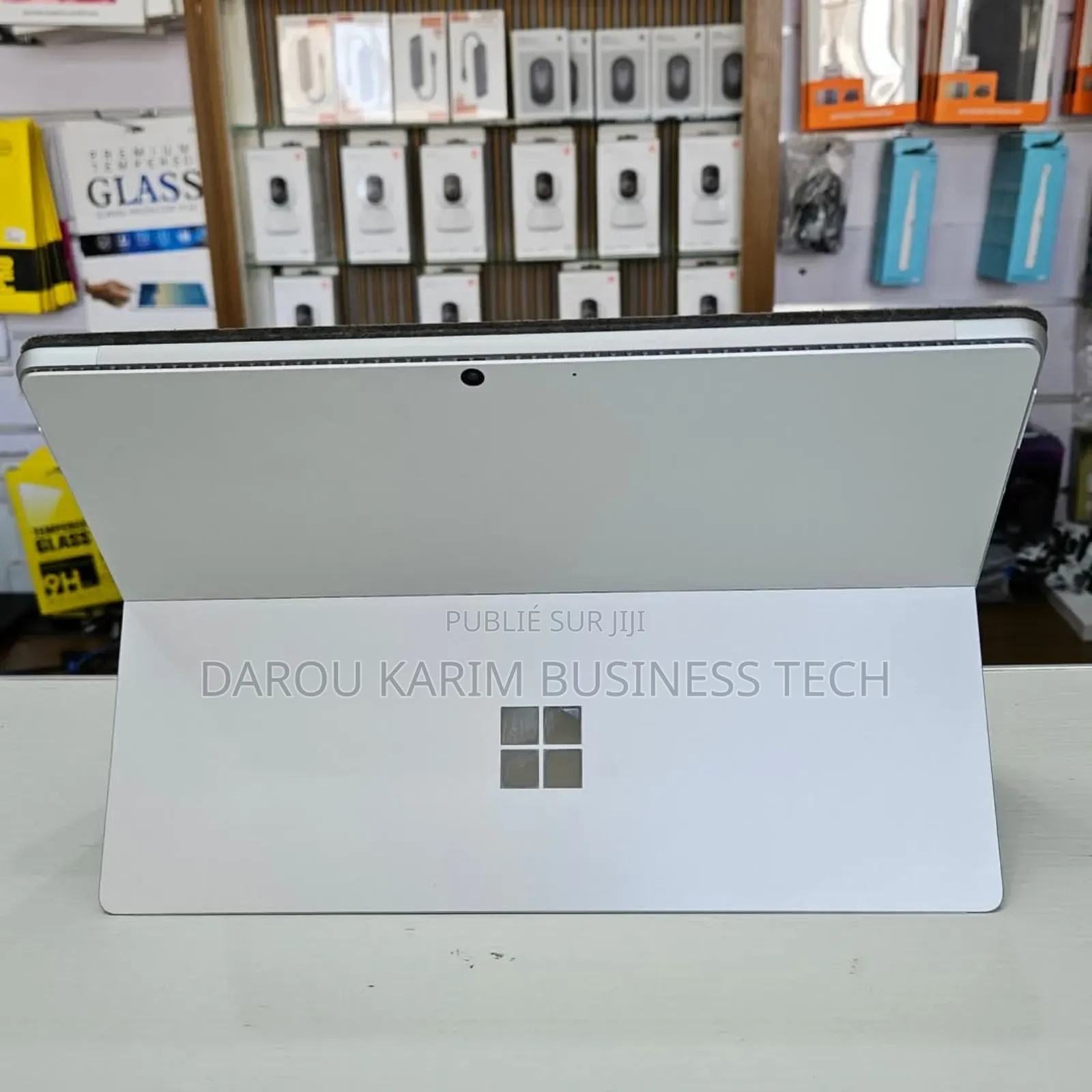 New Microsoft Surface Pro 8 16GB Intel Core I7 SSD 256GB
