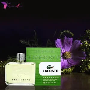 Lacoste Essential