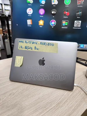 Ordinateur Portable Apple MacBook Pro 2016 8GB Intel Core I5 SSD 256GB