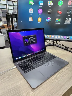 Ordinateur Portable Apple MacBook Pro 2016 8GB Intel Core I5 SSD 256GB