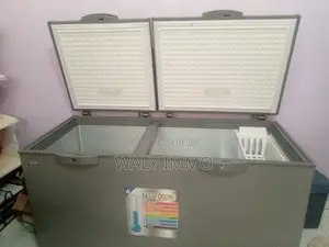 Congélateur De 700 Litres À Vendre À Mbour Sénégal