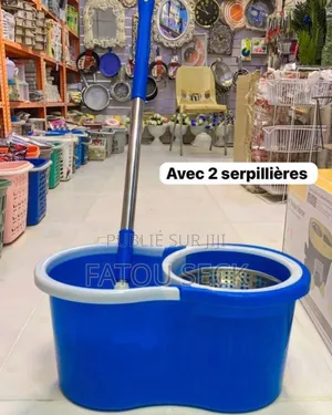 Ensemble Seau Et Bâton De Ménage Rotative