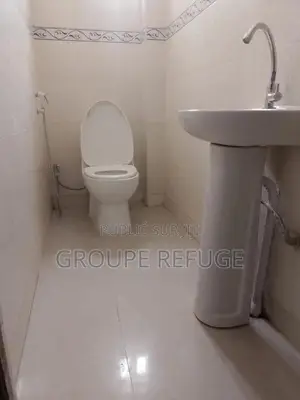 Photo - 3chbre Appartement dans Groupe Refuge, Yoff à Louer