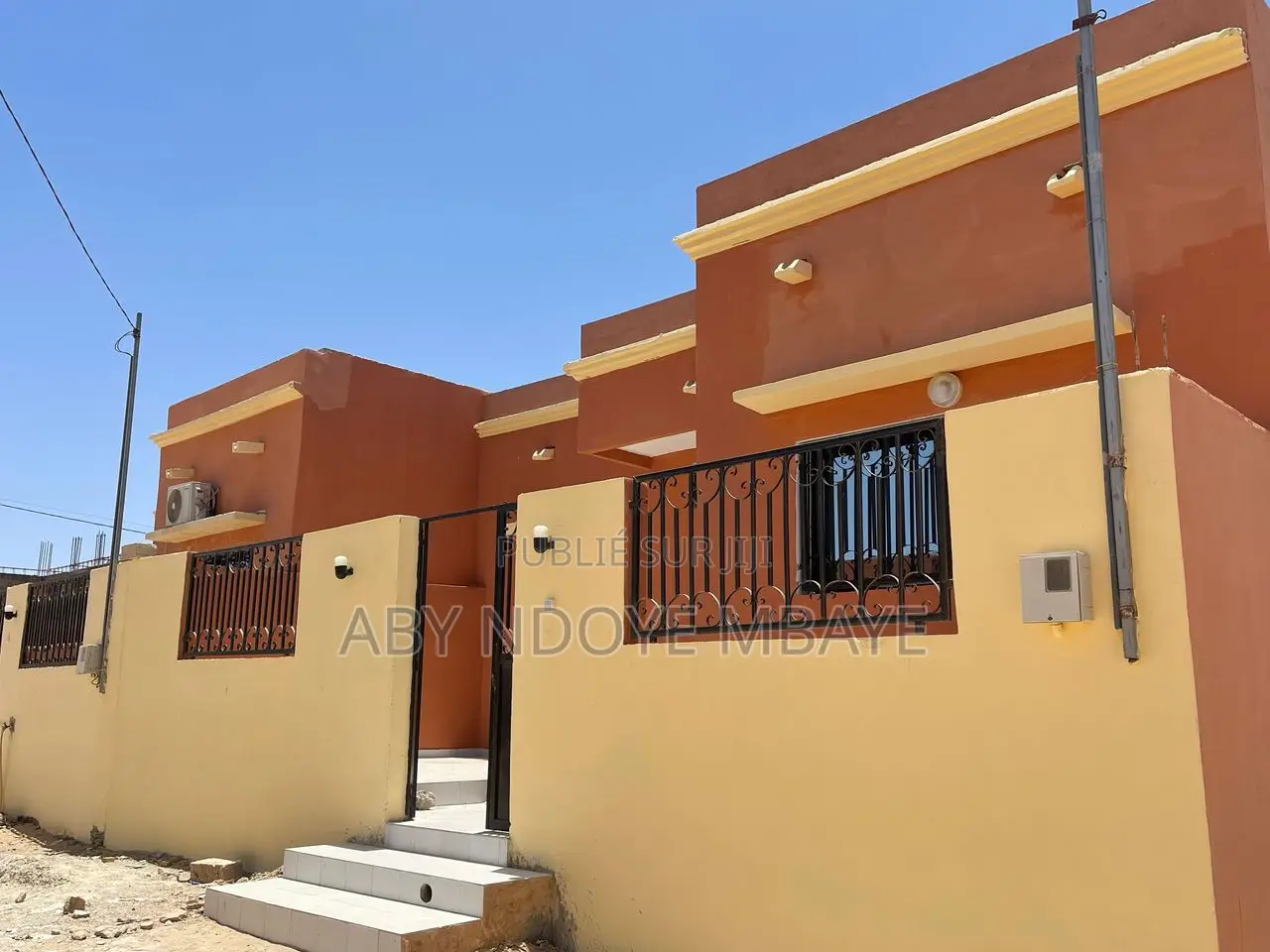 3chbre Villa dans Ndiakhirate En, Sangalkam à Vendre