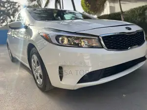 Photo - Kia Forte 2017 Blanc