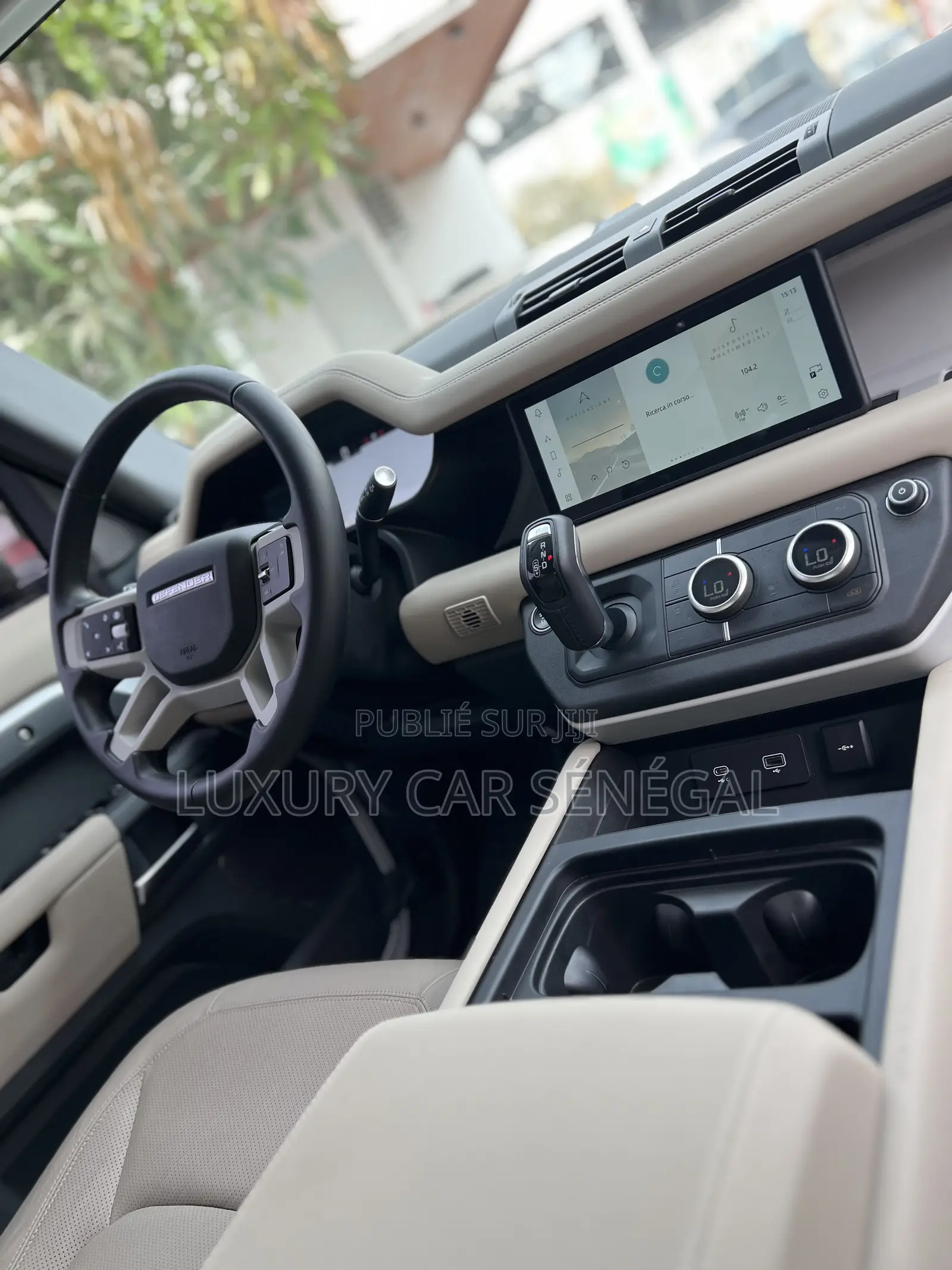 Land Rover Defender First Edition 2023 Blanc