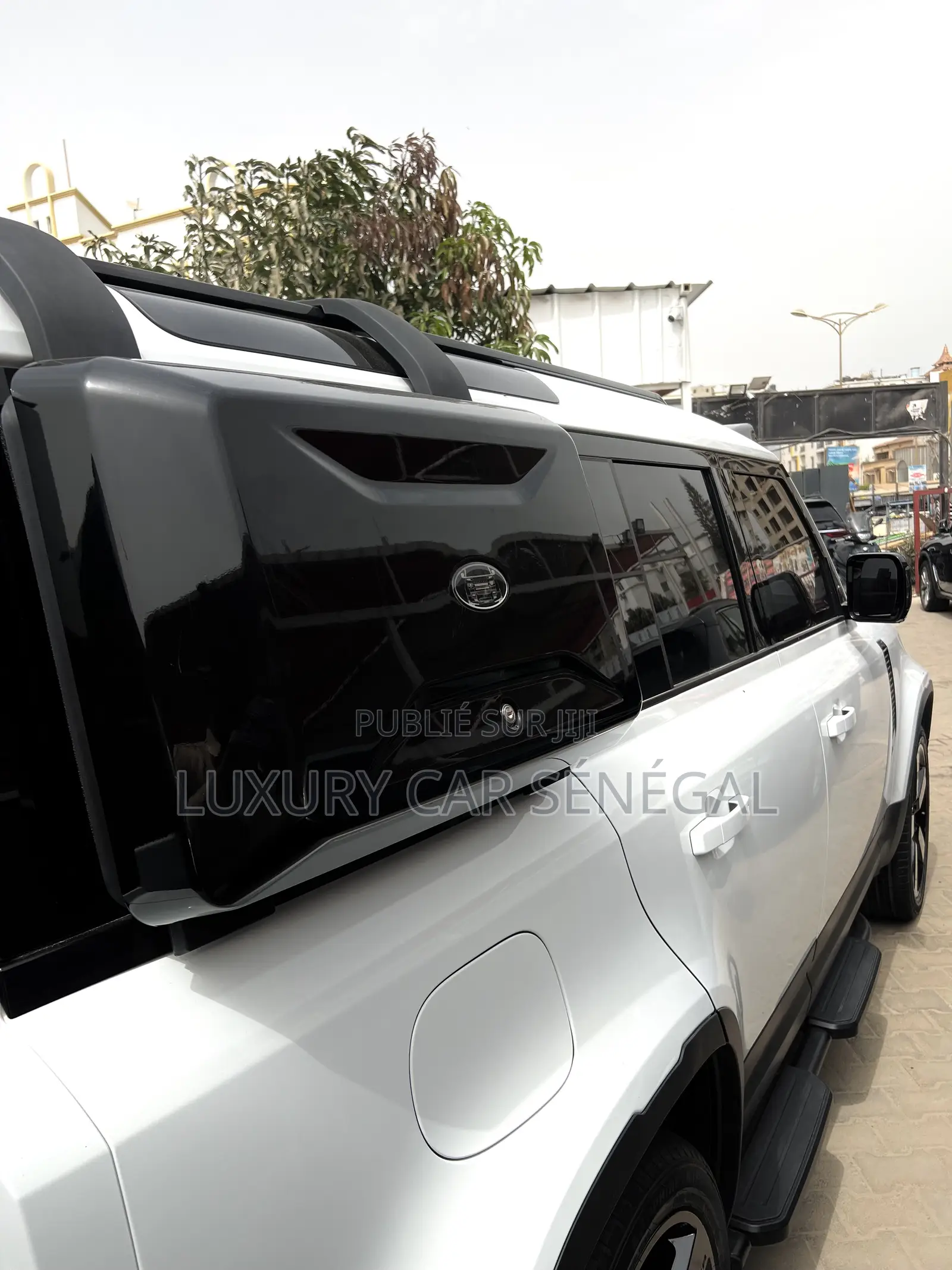 Land Rover Defender First Edition 2023 Blanc