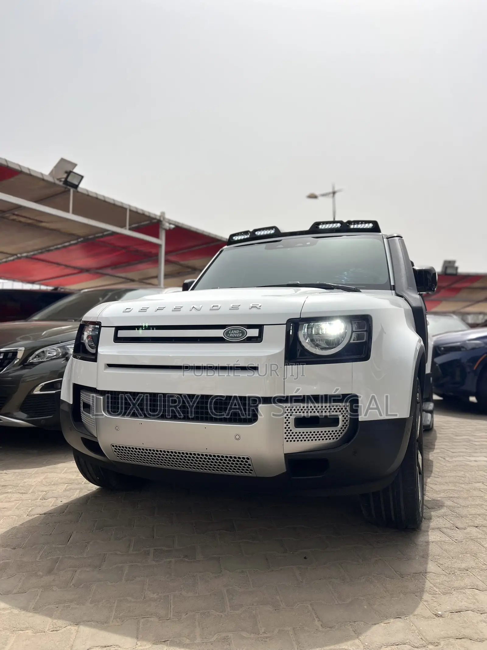 Land Rover Defender First Edition 2023 Blanc