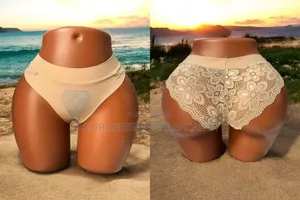 Slip Dentelle Lycra Très Sexy Avec Strage Devant