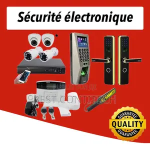 Photo - Divers Appareils De Securite Electronique Disponibles