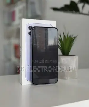 New Pomme iPhone 11 128 GB Violet