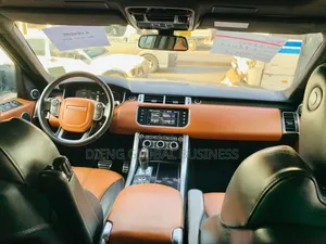 Photo - Land Rover Range Rover Sport HSE Td6 4x4 (3.0L 6cyl 8A) 2016 Noir