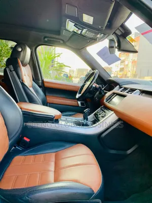 Land Rover Range Rover Sport HSE Td6 4x4 (3.0L 6cyl 8A) 2016 Noir