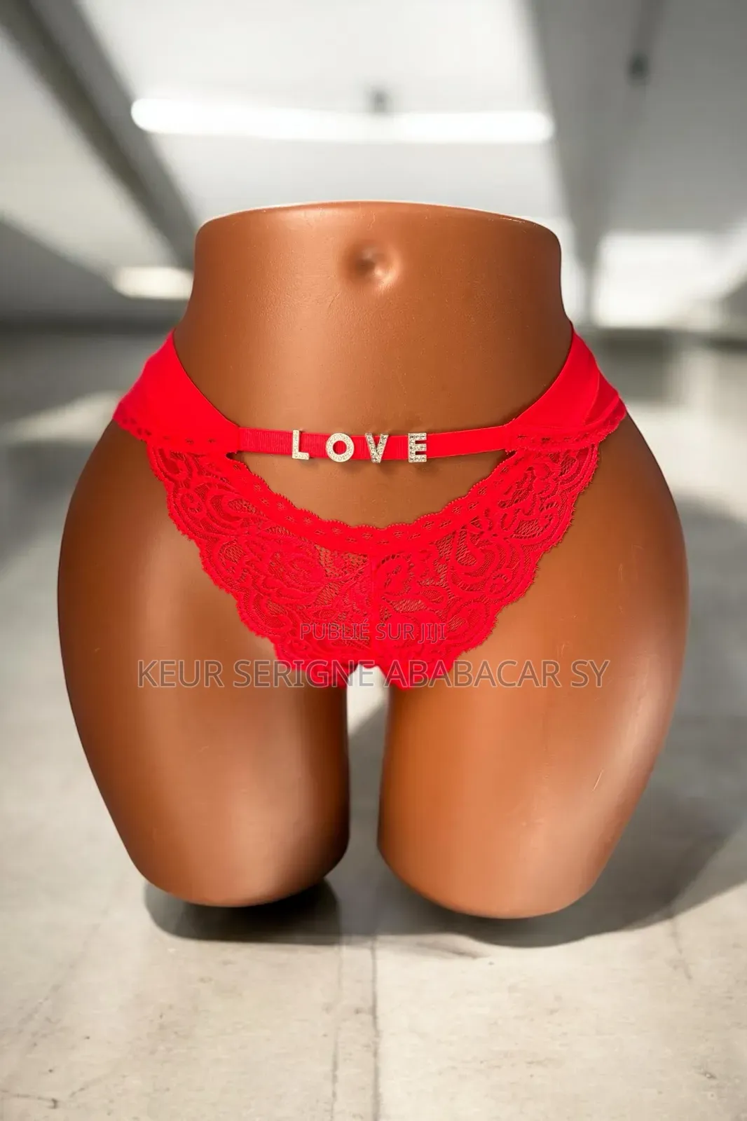 Slip Dentelle Love Sexy Et Confortable