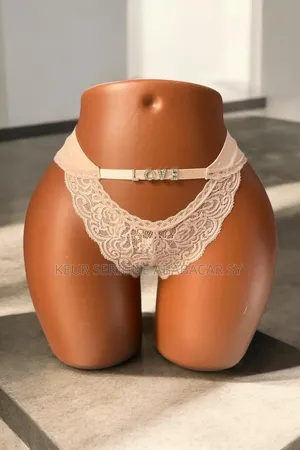 Slip Dentelle Love Sexy Et Confortable