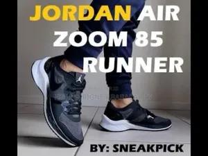 *Jordan Air Zoom 85 Runner*