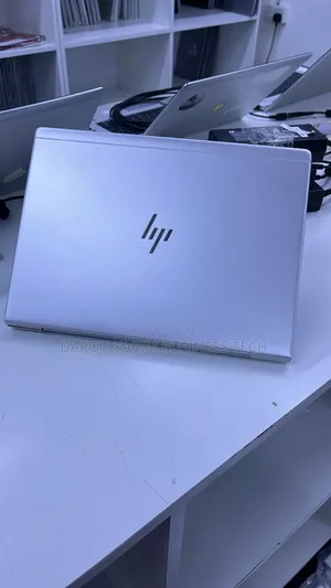 New Ordinateur Portable HP EliteBook 735 G5 16GB AMD Ryzen 3 SSD 256GB