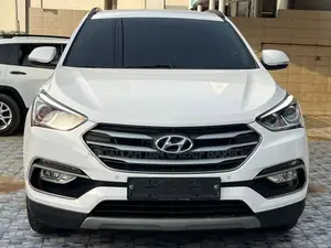Photo - Hyundai Santa Fe 2017 Blanc