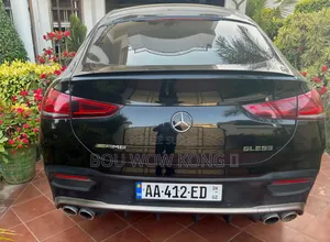 Photo - Mercedes-Benz GLE53 2021 Noir