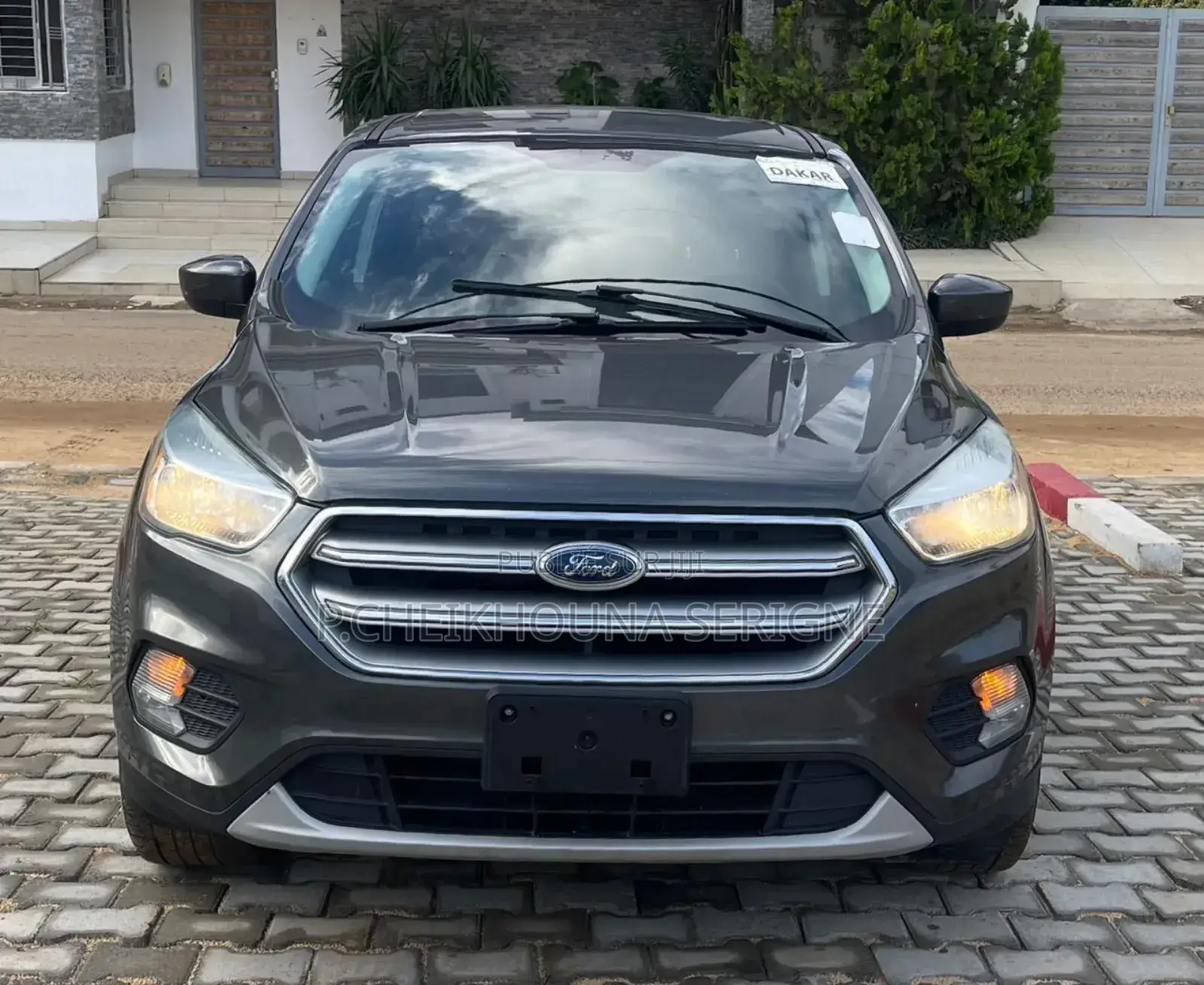 Ford Escape 2018 Gris