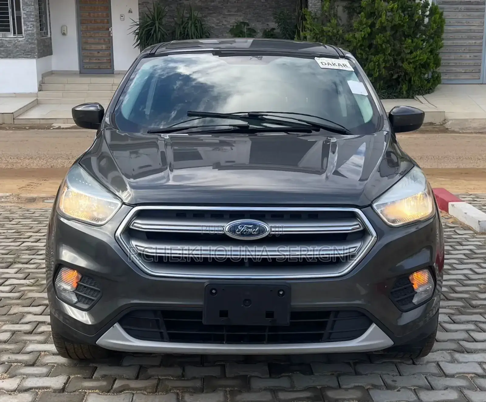 Ford Escape 2018 Gris
