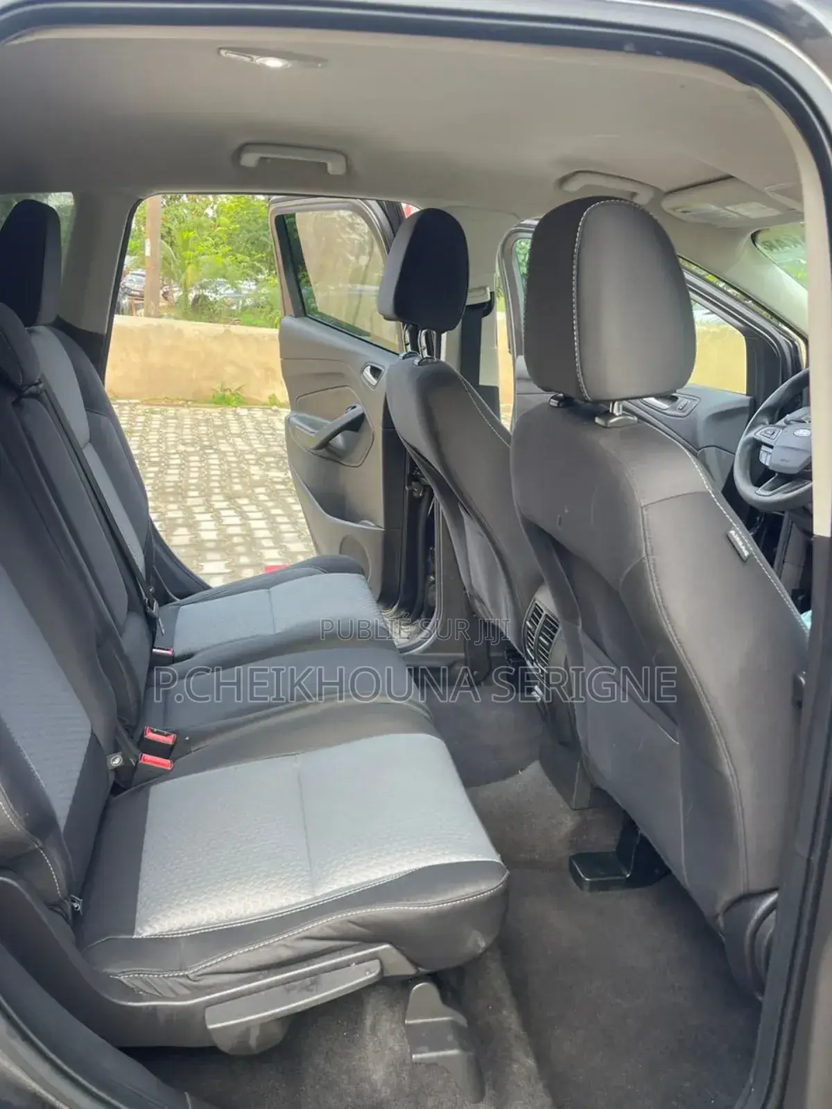 Ford Escape 2018 Gris