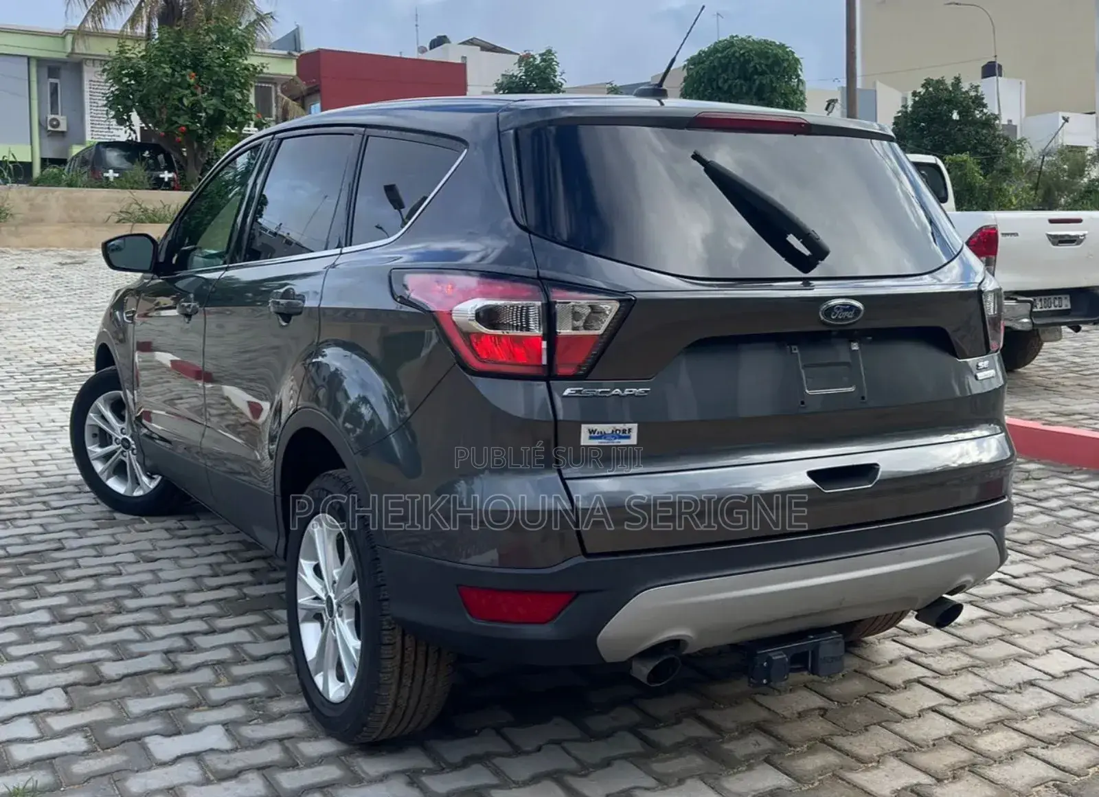 Ford Escape 2018 Gris