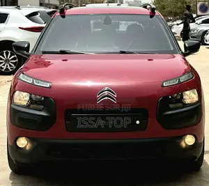 Photo - Citroen C4 2017 Rouge