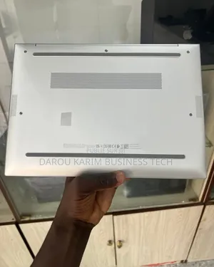 New Ordinateur Portable HP EliteBook 840 16GB Intel Core I7 SSD 1T