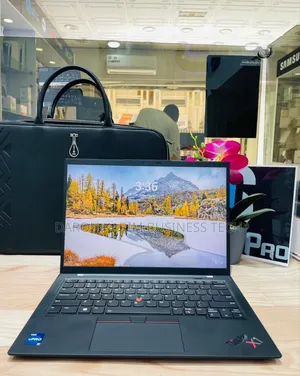 New Lenovo ThinkPad X1 Carbon 32GB Intel Core I7 SSD 1T