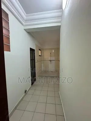 3chbre Appartement dans Mermoz Sacré-Cœur à Louer