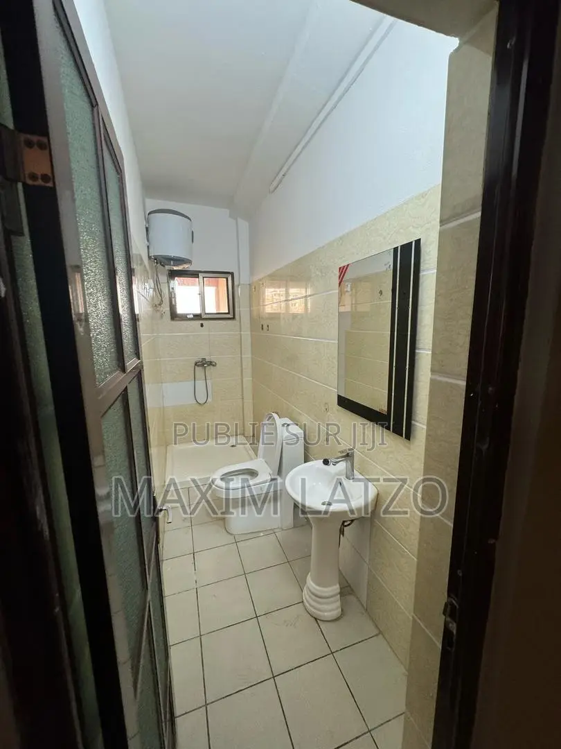 3chbre Appartement dans Mermoz Sacré-Cœur à Louer