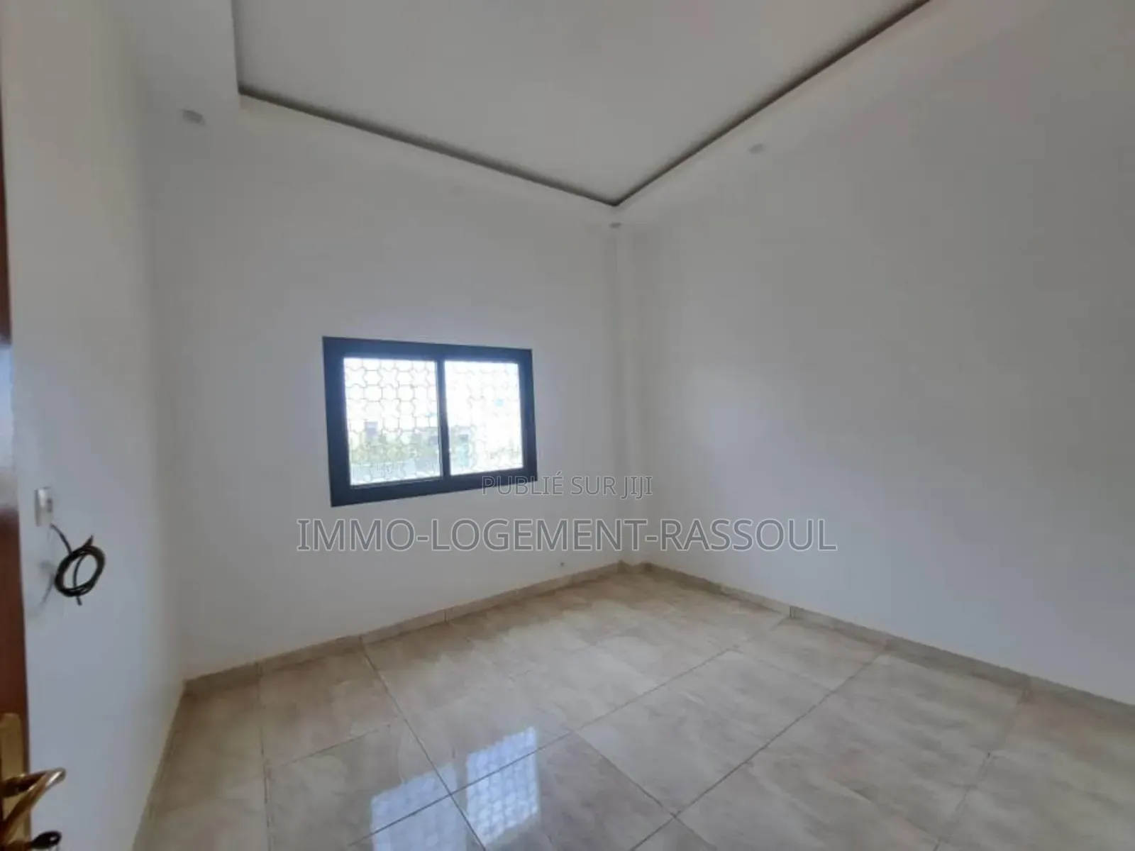 6chbre Villa dans , Almadies à Louer