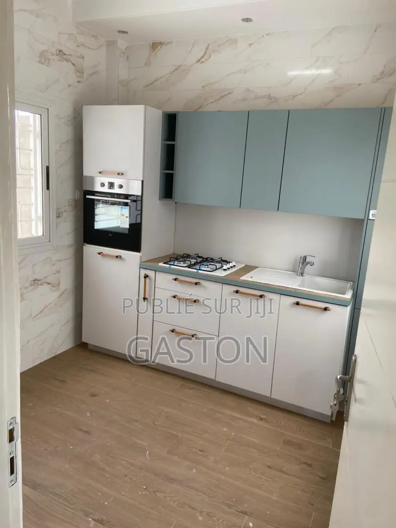 3chbre Appartement dans Katos Immo, Rufisque à Louer