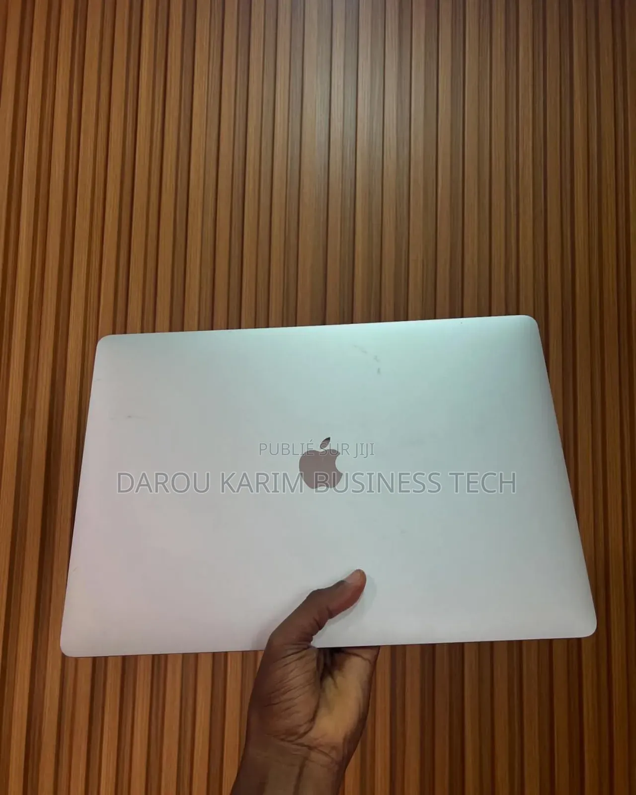 New Apple MacBook Pro 2017 16GB Intel Core I7 SSD 512GB