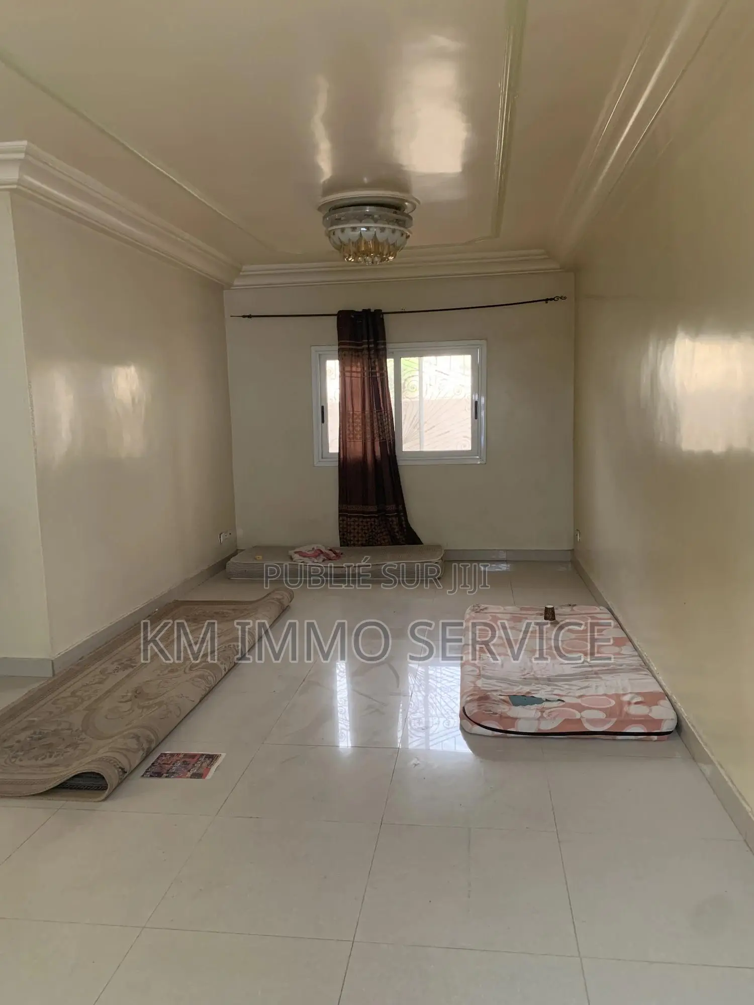 7chbre Maison de ville/terrasse dans Km Immobilier, Mermoz Sacré-Cœur