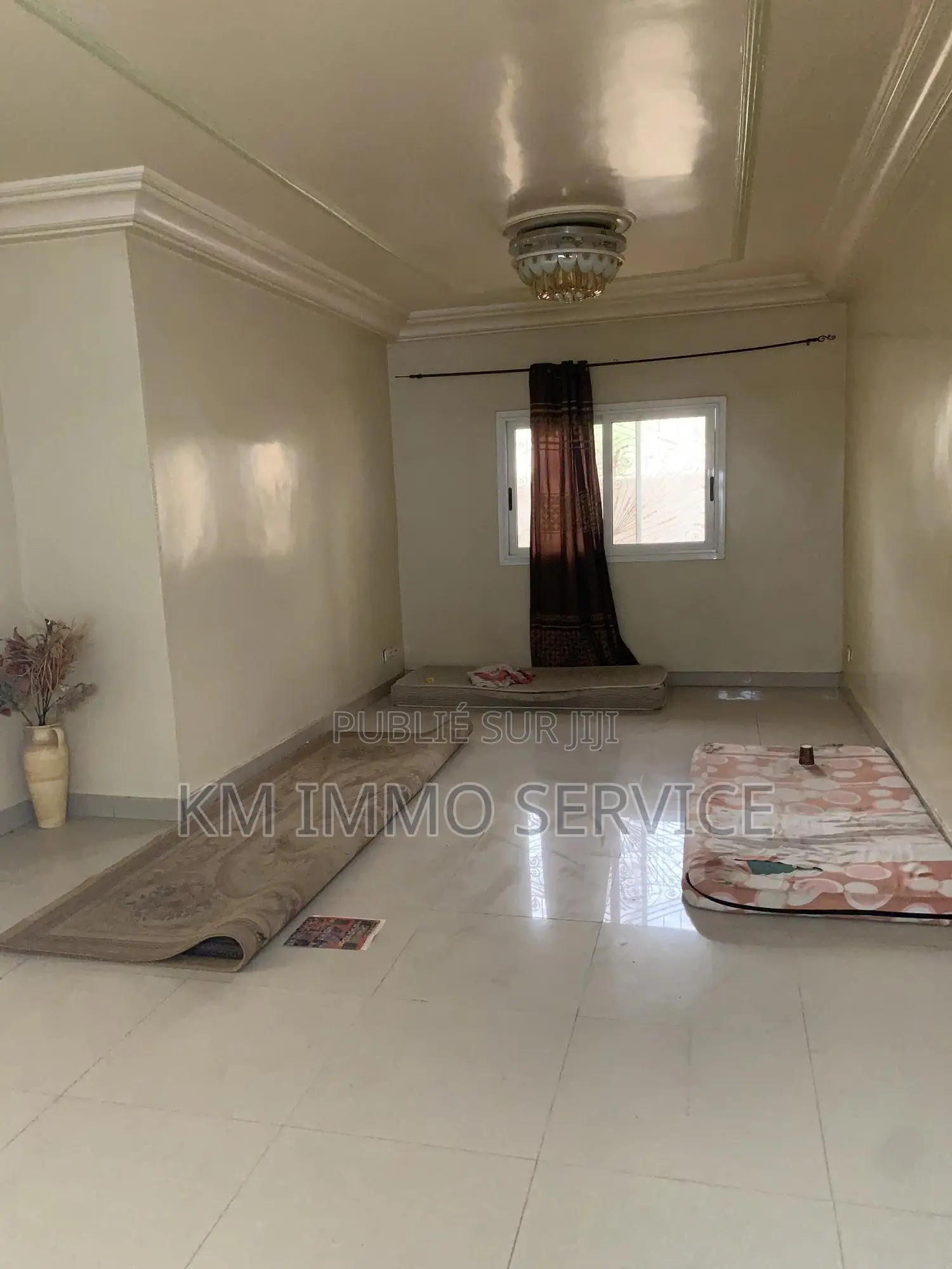 7chbre Maison de ville/terrasse dans Km Immobilier, Mermoz Sacré-Cœur