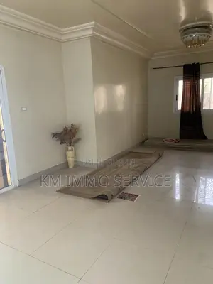 7chbre Maison de ville/terrasse dans Km Immobilier, Mermoz Sacré-Cœur