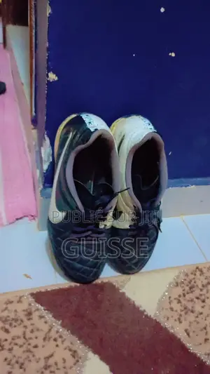 Photo - Nike Tempo De Bonne Qualité Pointure 44 27,5 Cm Mp