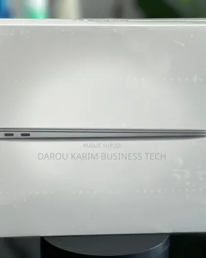 New Apple MacBook Air 2020 M1 8GB Apple M1 SSD 256GB