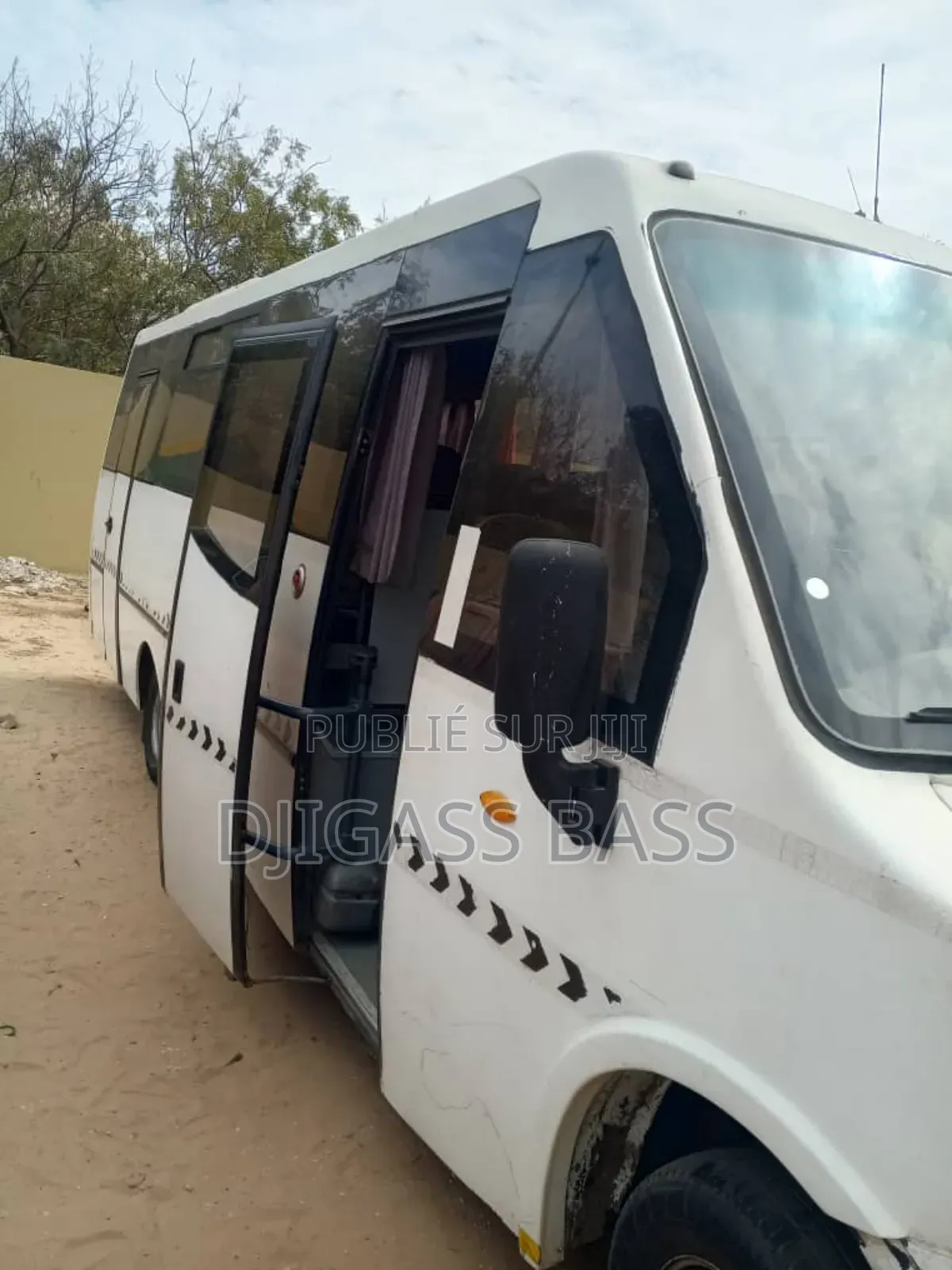 Iveco Quotidien 2016 Blanc cassé
